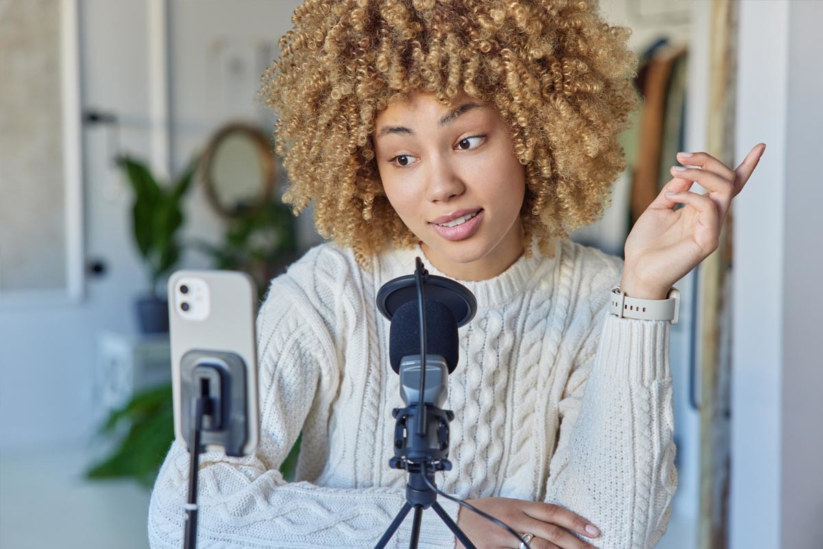 TikTok Voiceover-Clips: Wie Ihr mit kreativem Storytelling das Publikum begeistert