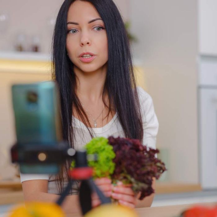 Die richtige Vergütung für Influencer-Kooperationen finden